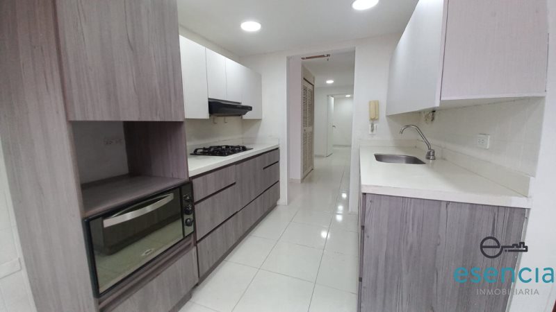 Apartamento en Arriendo en Laureles